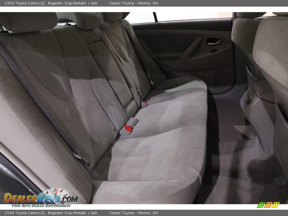 2009 Toyota Camry LE Magnetic Gray Metallic / Ash Photo #14