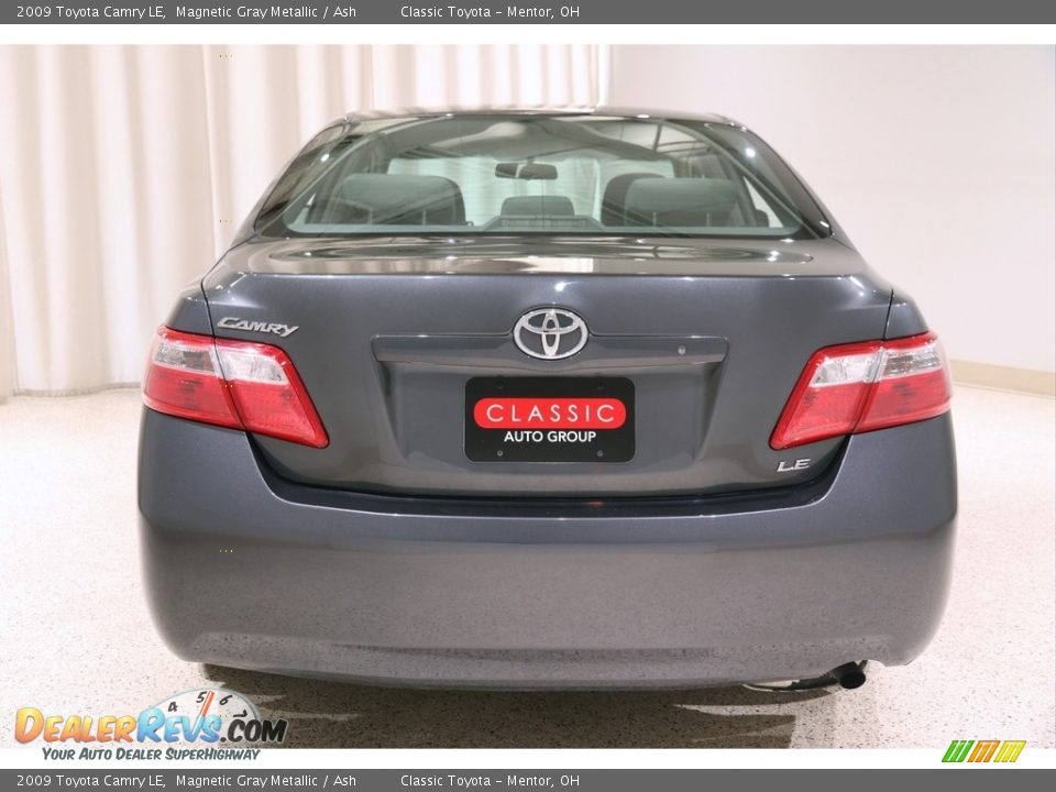 2009 Toyota Camry LE Magnetic Gray Metallic / Ash Photo #16