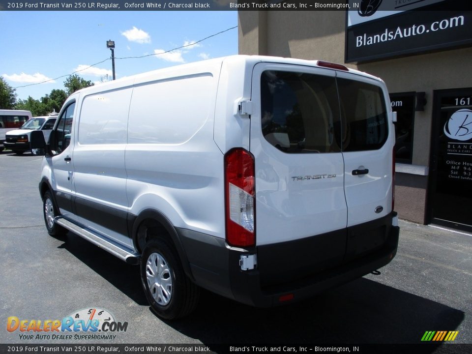 2019 Ford Transit Van 250 LR Regular Oxford White / Charcoal black Photo #3