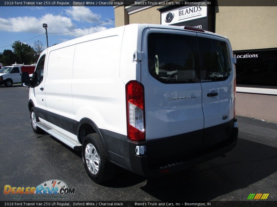 2019 Ford Transit Van 250 LR Regular Oxford White / Charcoal black Photo #3