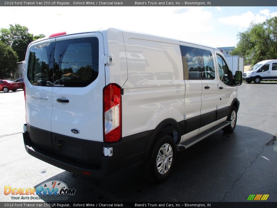 2019 Ford Transit Van 250 LR Regular Oxford White / Charcoal black Photo #4