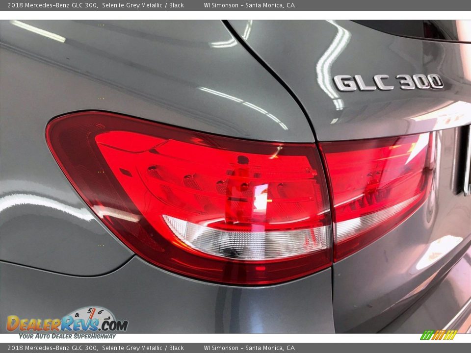 2018 Mercedes-Benz GLC 300 Selenite Grey Metallic / Black Photo #26