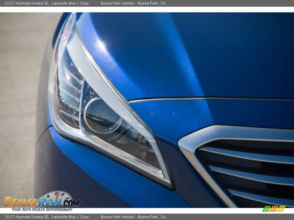 2017 Hyundai Sonata SE Lakeside Blue / Gray Photo #8