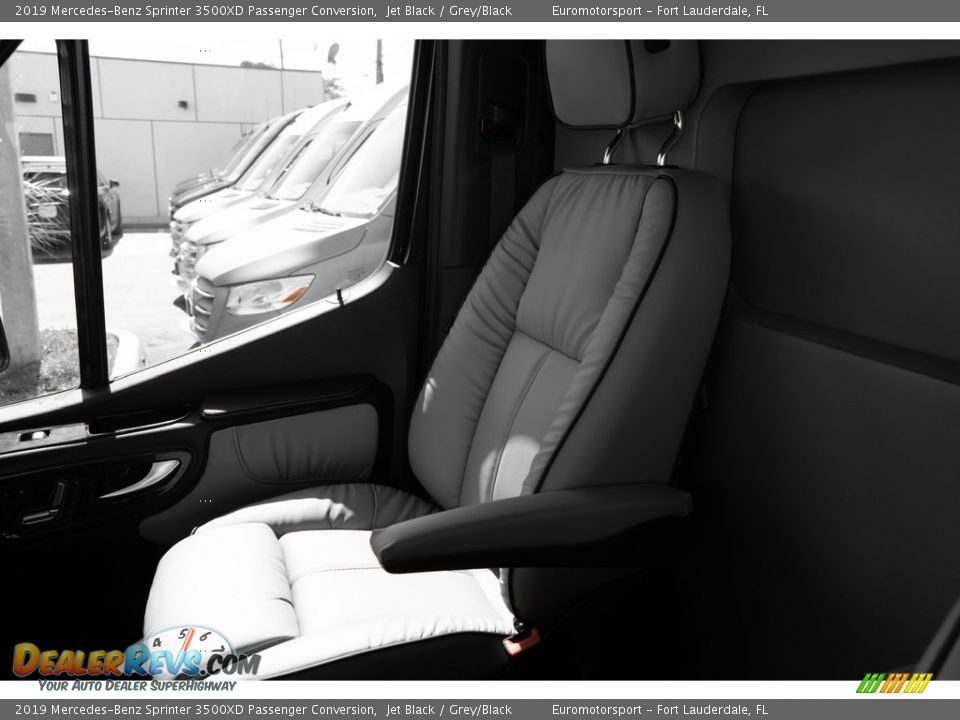 2019 Mercedes-Benz Sprinter 3500XD Passenger Conversion Jet Black / Grey/Black Photo #8
