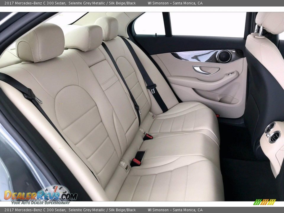 2017 Mercedes-Benz C 300 Sedan Selenite Grey Metallic / Silk Beige/Black Photo #13