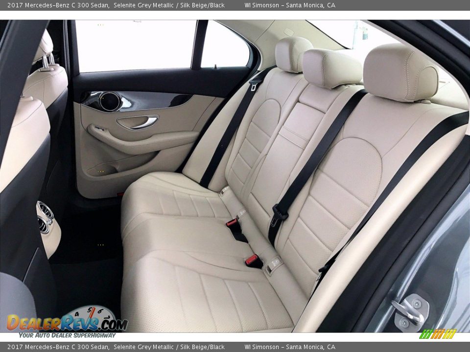2017 Mercedes-Benz C 300 Sedan Selenite Grey Metallic / Silk Beige/Black Photo #15