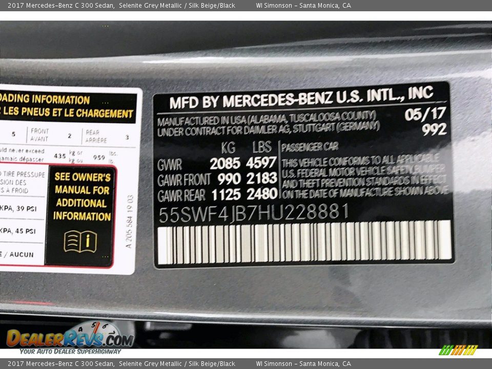 2017 Mercedes-Benz C 300 Sedan Selenite Grey Metallic / Silk Beige/Black Photo #24