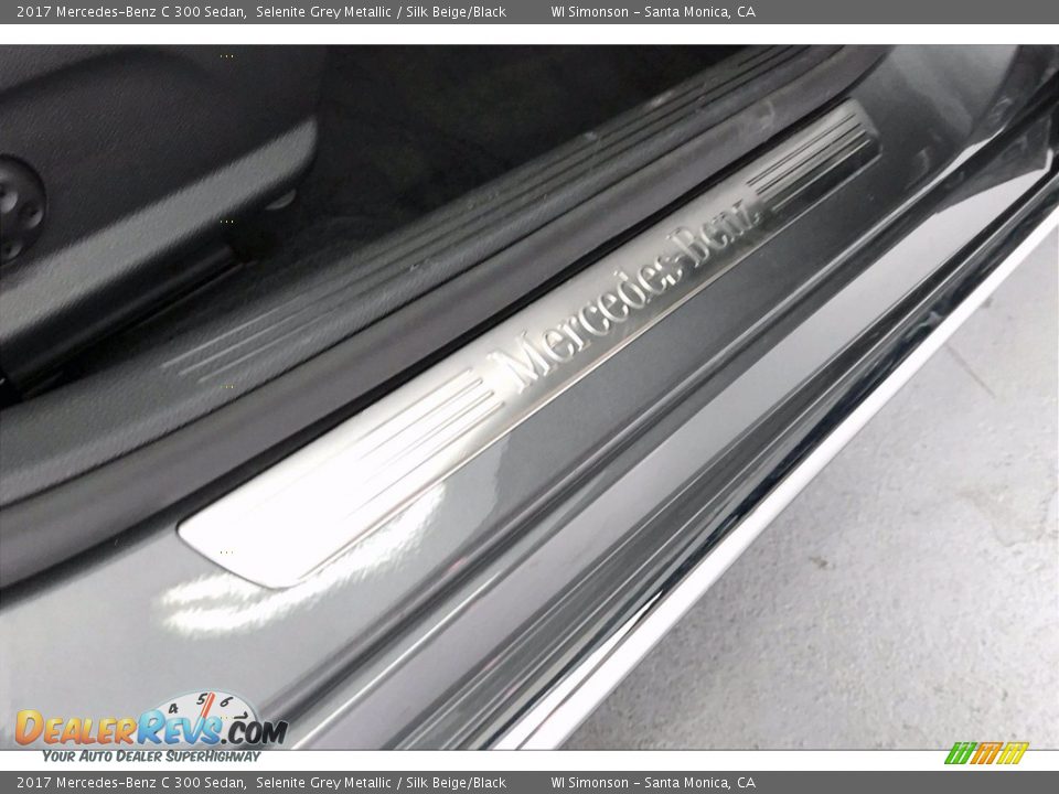 2017 Mercedes-Benz C 300 Sedan Selenite Grey Metallic / Silk Beige/Black Photo #29