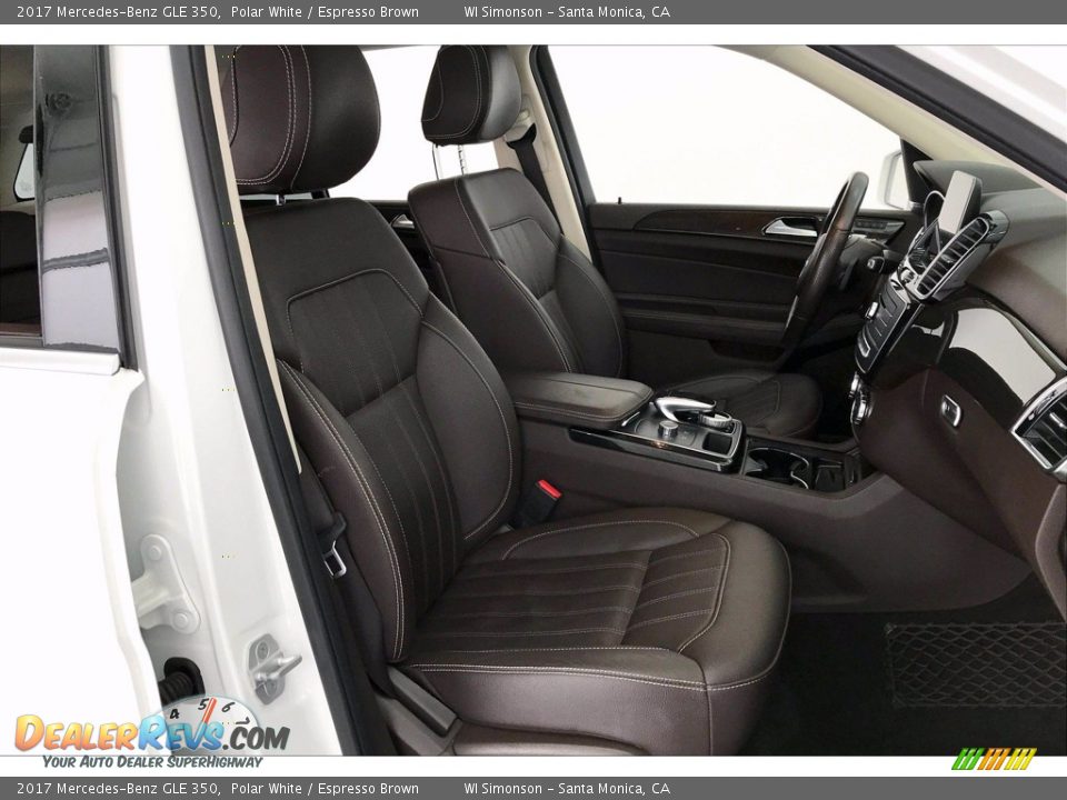 Front Seat of 2017 Mercedes-Benz GLE 350 Photo #6