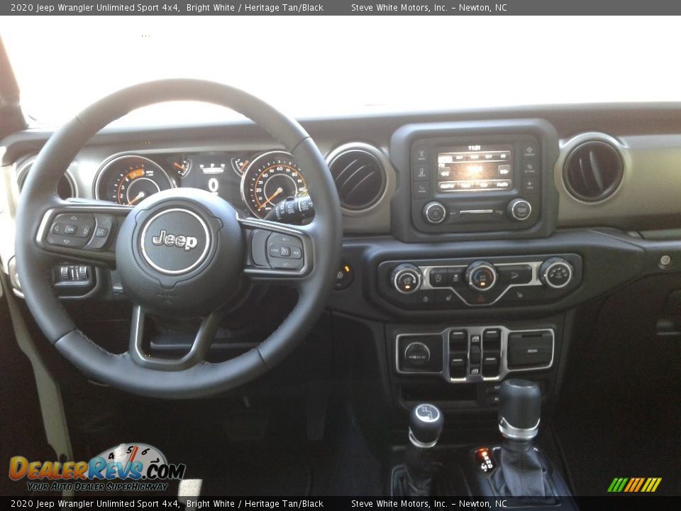 Dashboard of 2020 Jeep Wrangler Unlimited Sport 4x4 Photo #17