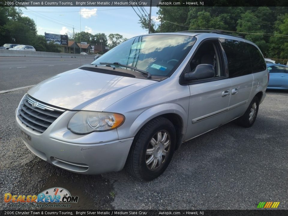 2006 Chrysler Town & Country Touring Bright Silver Metallic / Medium Slate Gray Photo #6