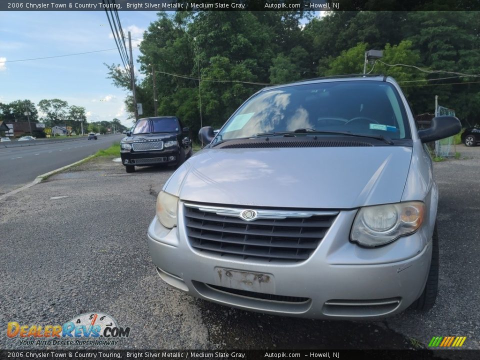 2006 Chrysler Town & Country Touring Bright Silver Metallic / Medium Slate Gray Photo #7