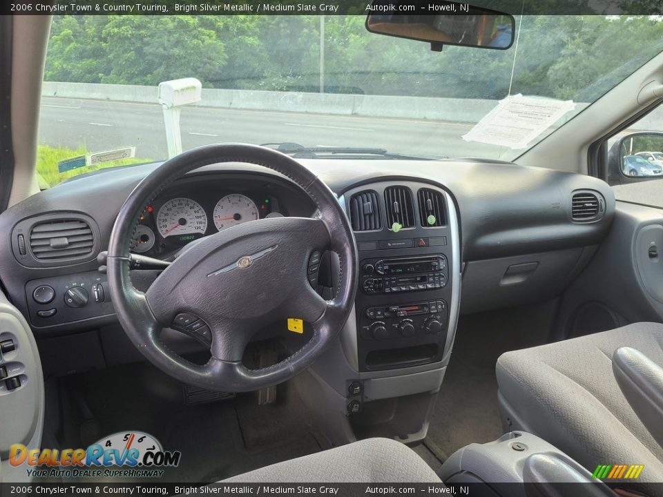 2006 Chrysler Town & Country Touring Bright Silver Metallic / Medium Slate Gray Photo #9