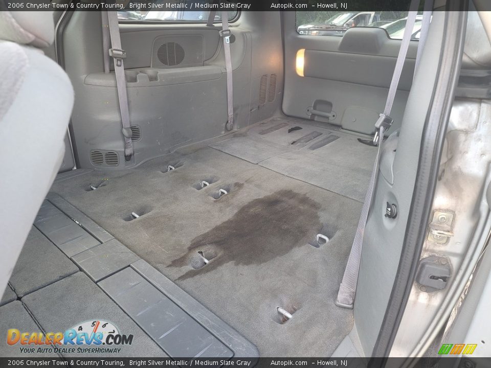 2006 Chrysler Town & Country Touring Bright Silver Metallic / Medium Slate Gray Photo #15