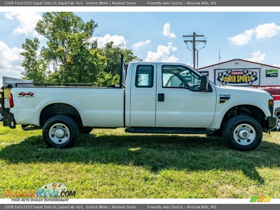 2008 Ford F350 Super Duty XL SuperCab 4x4 Oxford White / Medium Stone Photo #3