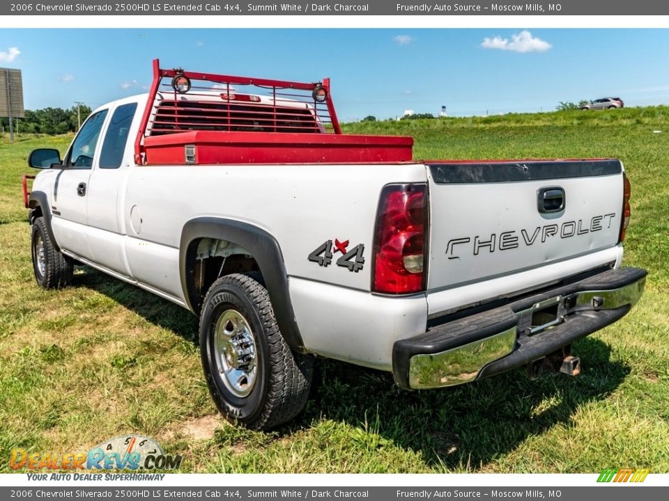 2006 Chevrolet Silverado 2500HD LS Extended Cab 4x4 Summit White / Dark Charcoal Photo #8