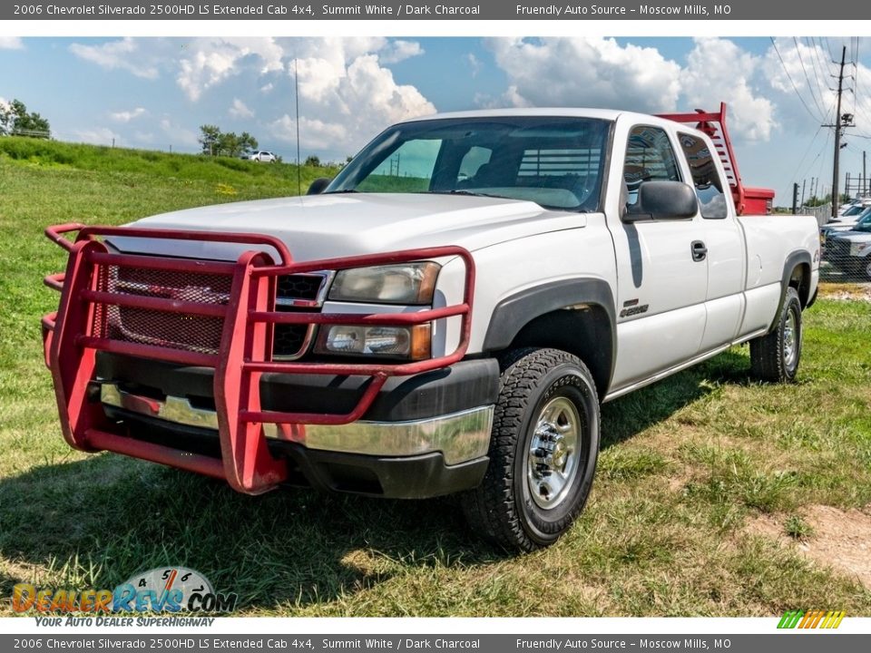 2006 Chevrolet Silverado 2500HD LS Extended Cab 4x4 Summit White / Dark Charcoal Photo #9