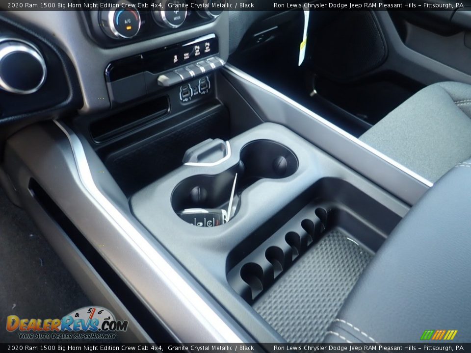 2020 Ram 1500 Big Horn Night Edition Crew Cab 4x4 Granite Crystal Metallic / Black Photo #18