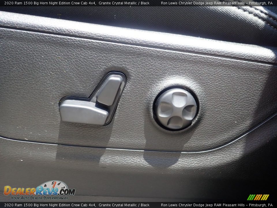 2020 Ram 1500 Big Horn Night Edition Crew Cab 4x4 Granite Crystal Metallic / Black Photo #19