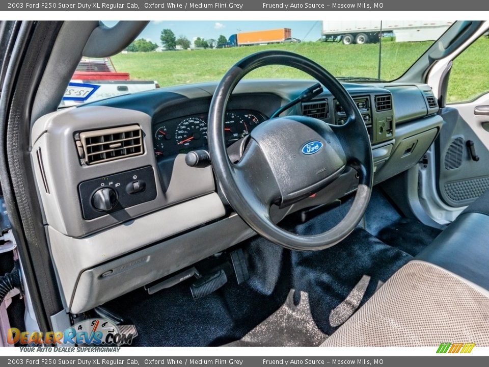 Medium Flint Grey Interior - 2003 Ford F250 Super Duty XL Regular Cab Photo #20
