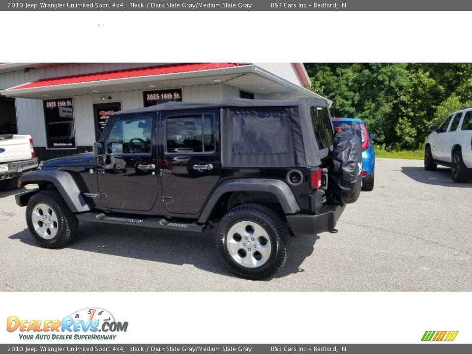 2010 Jeep Wrangler Unlimited Sport 4x4 Black / Dark Slate Gray/Medium Slate Gray Photo #3