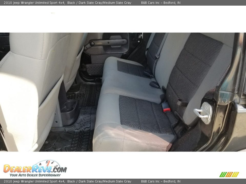 2010 Jeep Wrangler Unlimited Sport 4x4 Black / Dark Slate Gray/Medium Slate Gray Photo #19