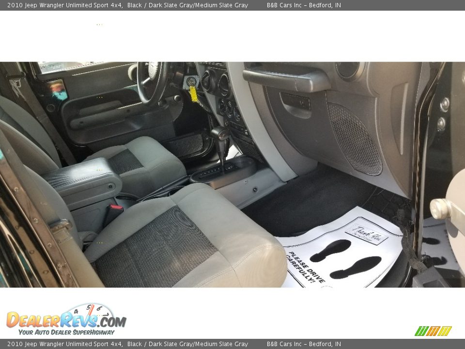 2010 Jeep Wrangler Unlimited Sport 4x4 Black / Dark Slate Gray/Medium Slate Gray Photo #24