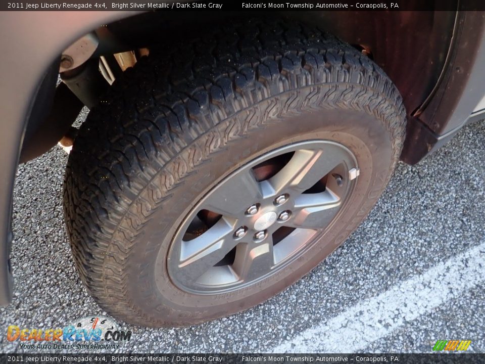 2011 Jeep Liberty Renegade 4x4 Bright Silver Metallic / Dark Slate Gray Photo #5