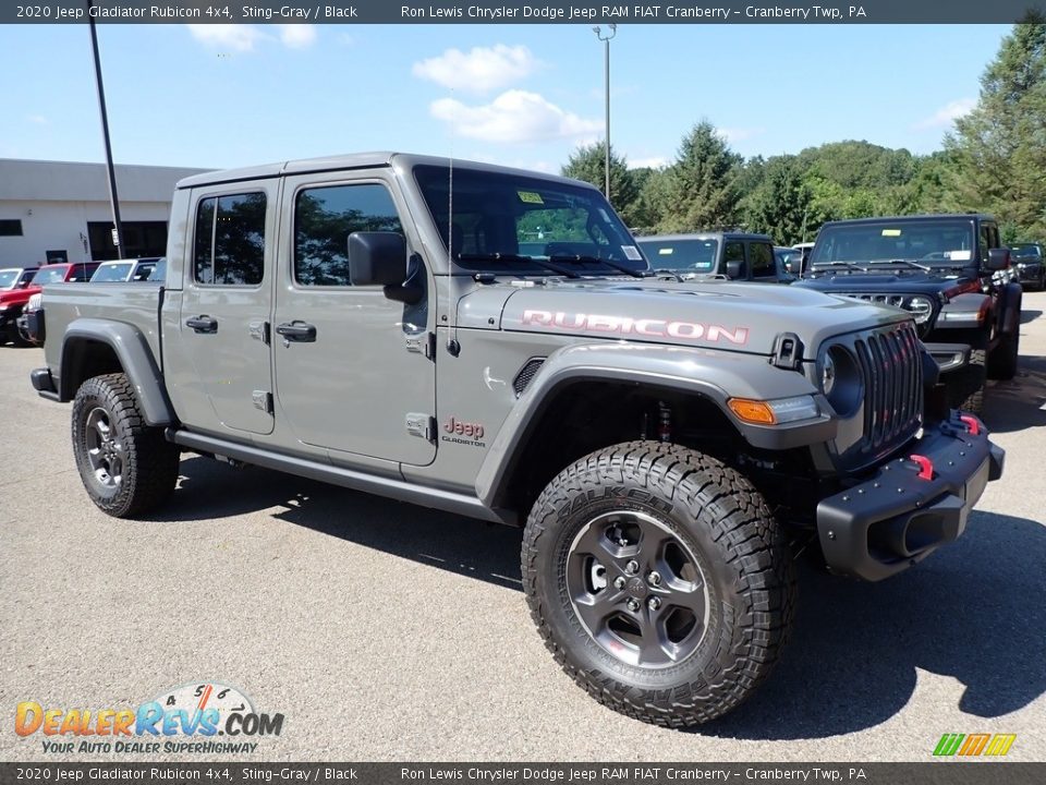Front 3/4 View of 2020 Jeep Gladiator Rubicon 4x4 Photo #3