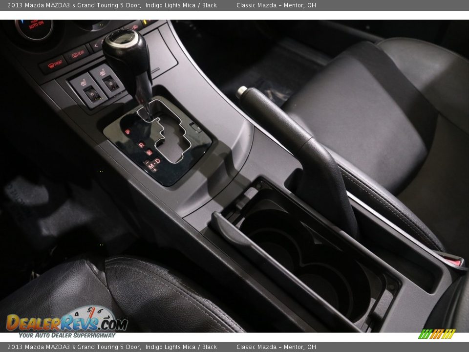 2013 Mazda MAZDA3 s Grand Touring 5 Door Shifter Photo #15