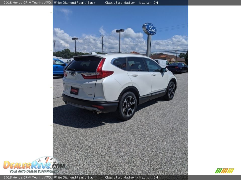 2018 Honda CR-V Touring AWD White Diamond Pearl / Black Photo #12