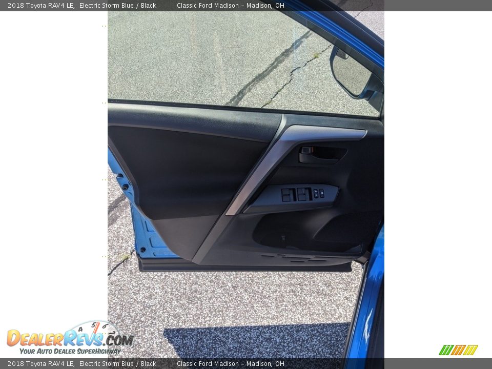 2018 Toyota RAV4 LE Electric Storm Blue / Black Photo #6