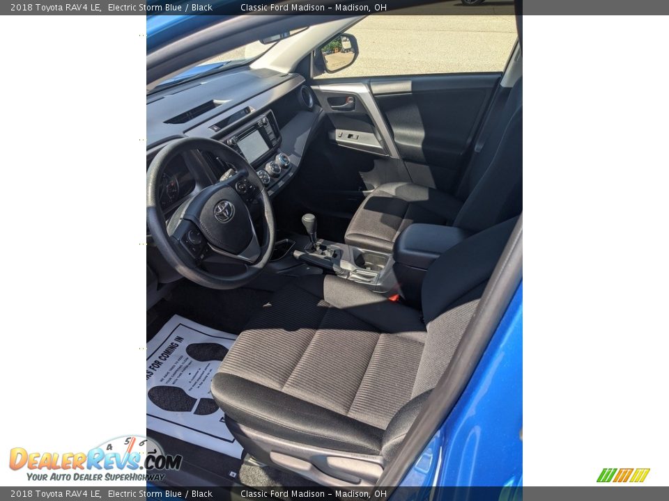 2018 Toyota RAV4 LE Electric Storm Blue / Black Photo #7