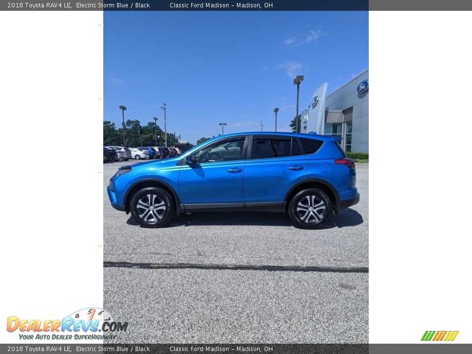 2018 Toyota RAV4 LE Electric Storm Blue / Black Photo #10
