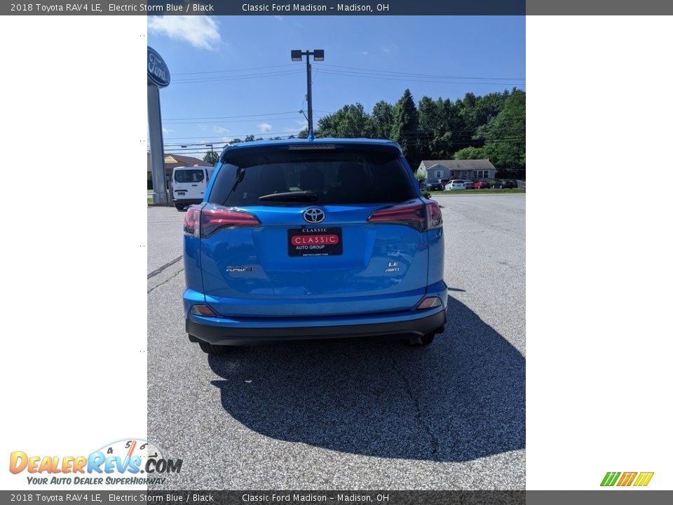 2018 Toyota RAV4 LE Electric Storm Blue / Black Photo #12