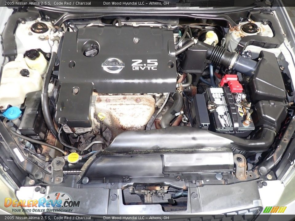 2005 Nissan Altima 2.5 S Code Red / Charcoal Photo #6