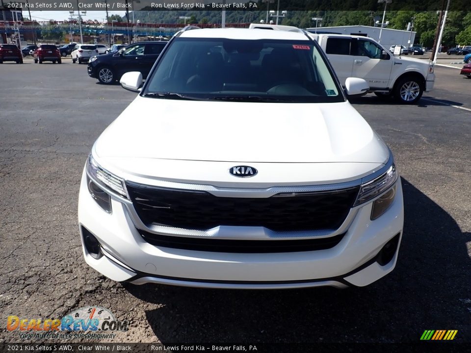 2021 Kia Seltos S AWD Clear White / Black Photo #4