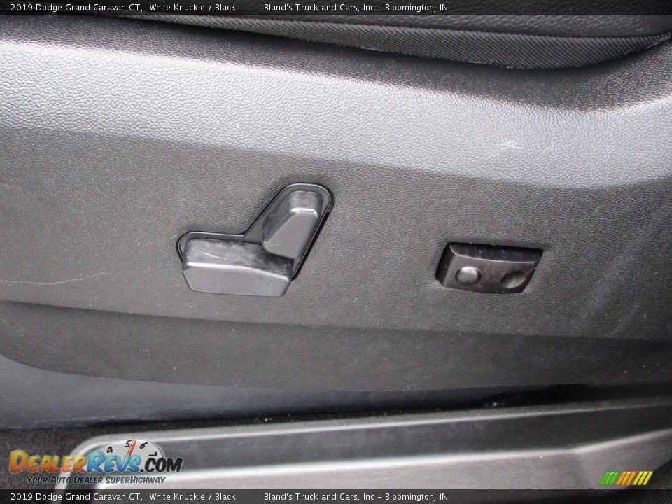 2019 Dodge Grand Caravan GT White Knuckle / Black Photo #11