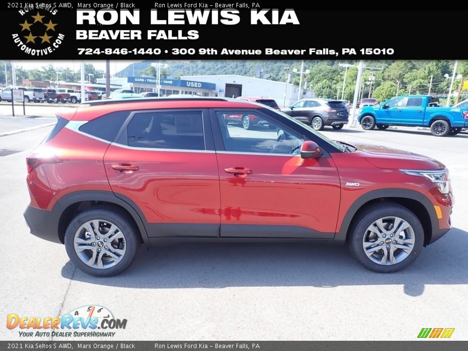 2021 Kia Seltos S AWD Mars Orange / Black Photo #1