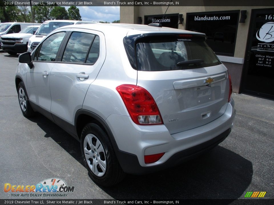 2019 Chevrolet Trax LS Silver Ice Metallic / Jet Black Photo #3