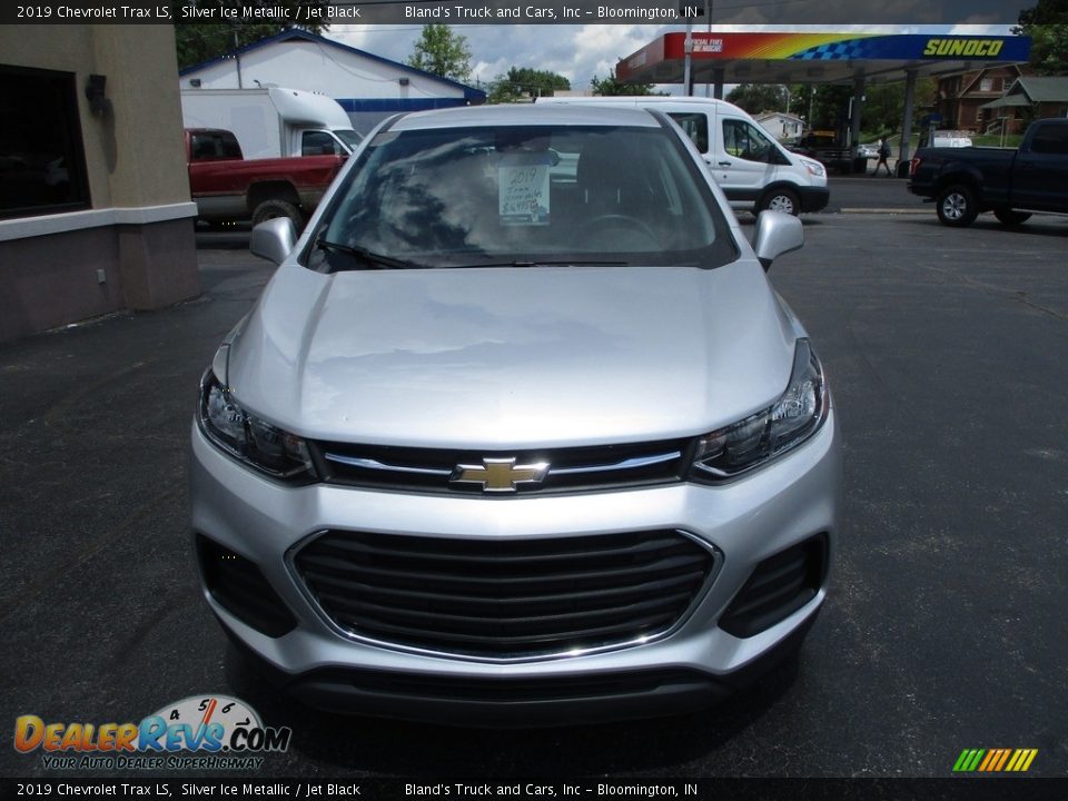 2019 Chevrolet Trax LS Silver Ice Metallic / Jet Black Photo #23