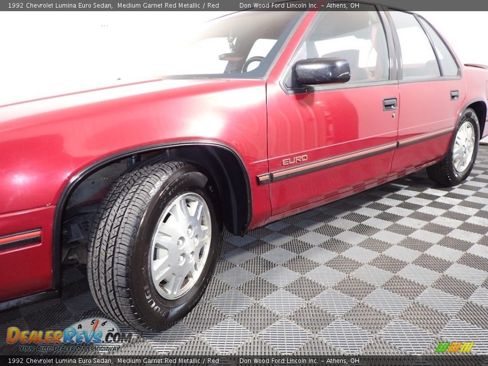 1992 Chevrolet Lumina Euro Sedan Medium Garnet Red Metallic / Red Photo #8