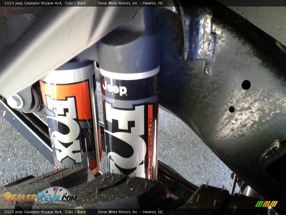 2020 Jeep Gladiator Mojave 4x4 Gobi / Black Photo #12