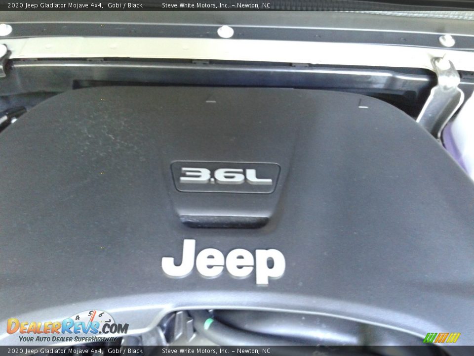 2020 Jeep Gladiator Mojave 4x4 Gobi / Black Photo #14
