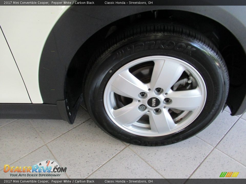 2017 Mini Convertible Cooper Pepper White / Carbon Black Photo #35
