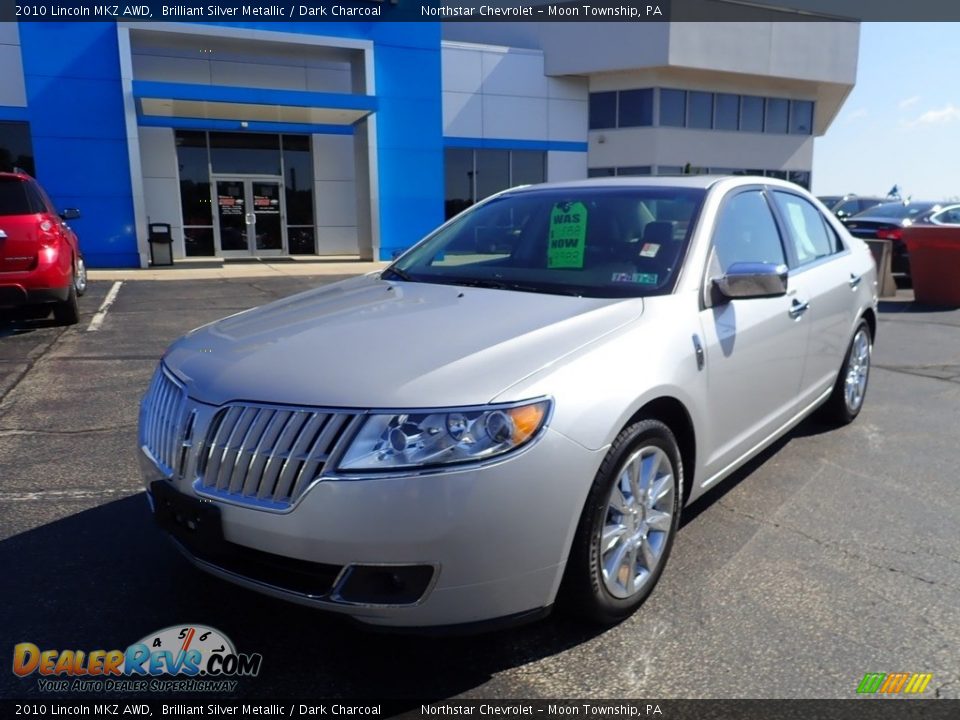 2010 Lincoln MKZ AWD Brilliant Silver Metallic / Dark Charcoal Photo #2