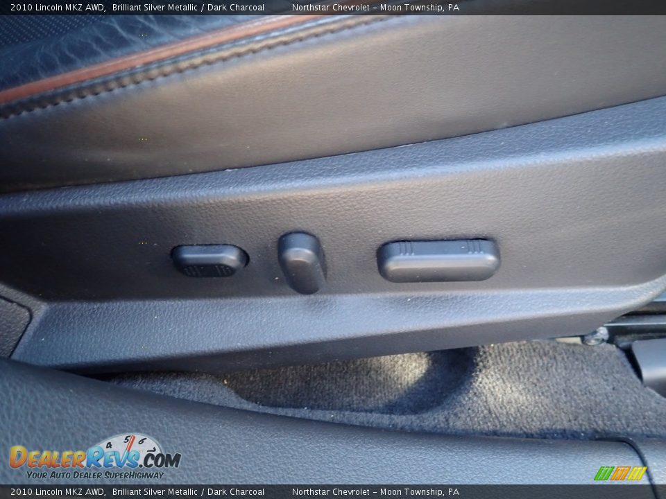 2010 Lincoln MKZ AWD Brilliant Silver Metallic / Dark Charcoal Photo #16