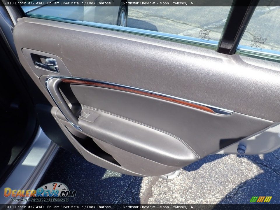 2010 Lincoln MKZ AWD Brilliant Silver Metallic / Dark Charcoal Photo #19