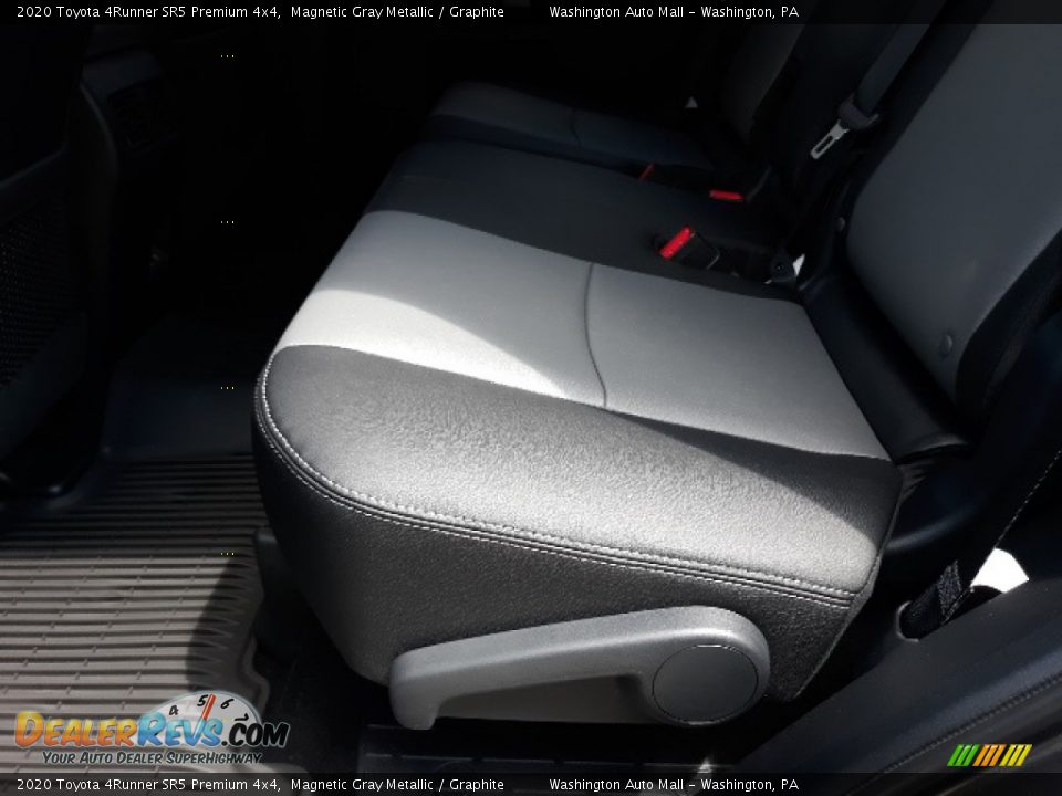 2020 Toyota 4Runner SR5 Premium 4x4 Magnetic Gray Metallic / Graphite Photo #29