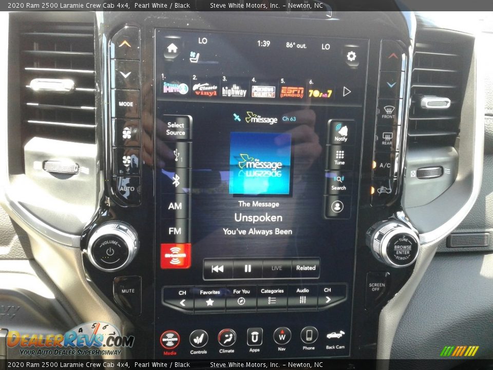 2020 Ram 2500 Laramie Crew Cab 4x4 Pearl White / Black Photo #24